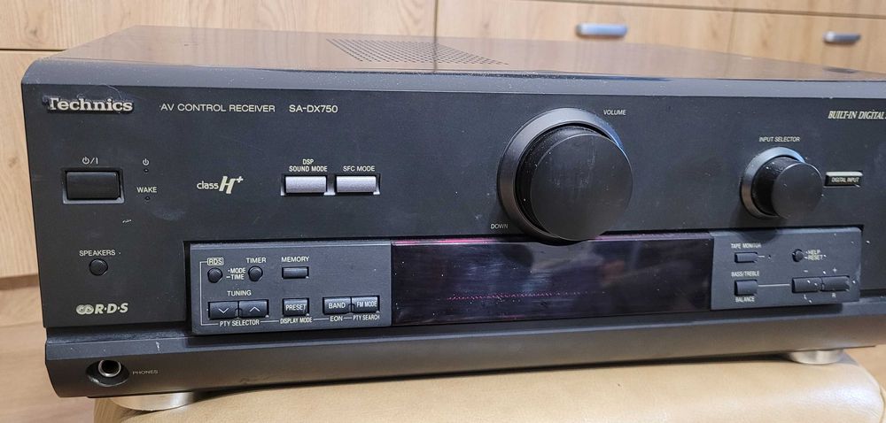 Technics SA-DX750 amplituner niekompletny uszkodzony