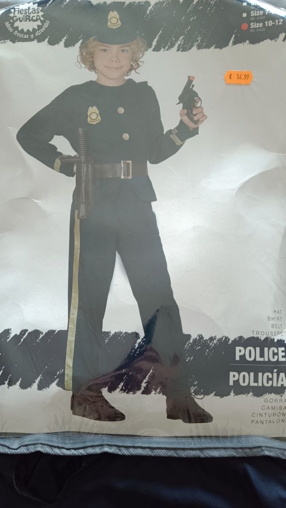 Fato Carnaval O Polícia