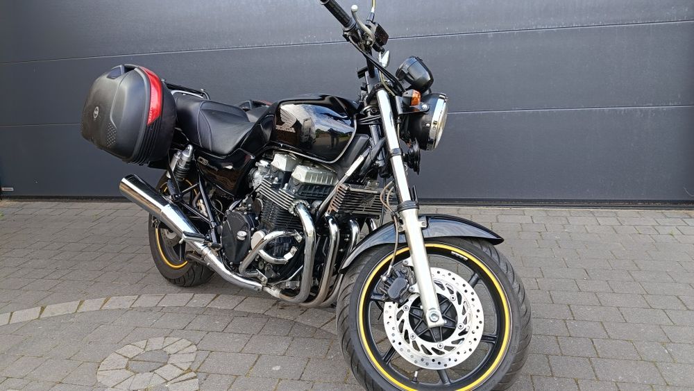 Honda cb 750 97r