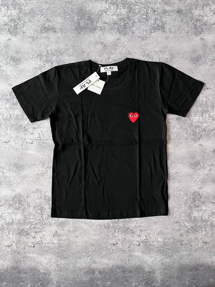 Футболка CDG/ Comme des Garçons