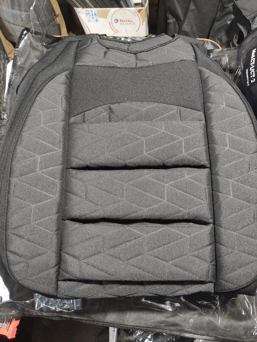 Чехлы майки с подголовниками.плотные.