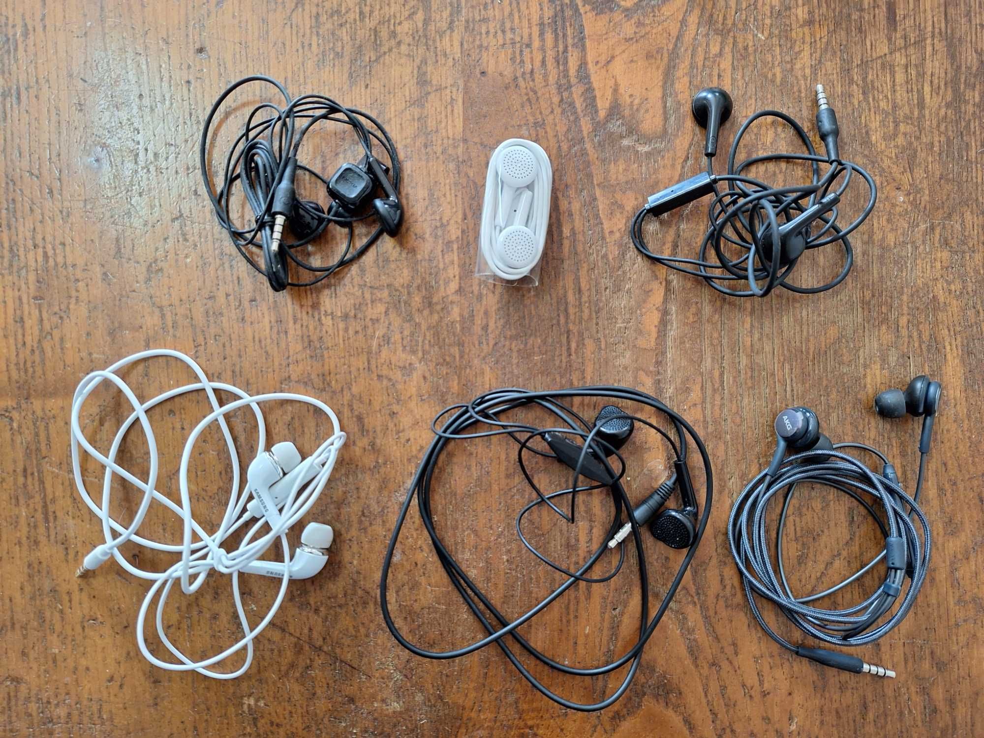 Auriculares novos