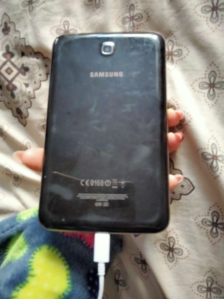 Продам Самсунг Galaxy Tab-3,SM-T210.