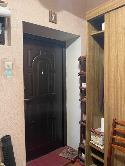 Продаж 2 кім квартири на 2 поверсі