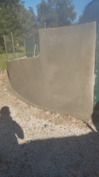 Prestacão de  trabalhos de manuntencao/remodelaçao de casas   e obras