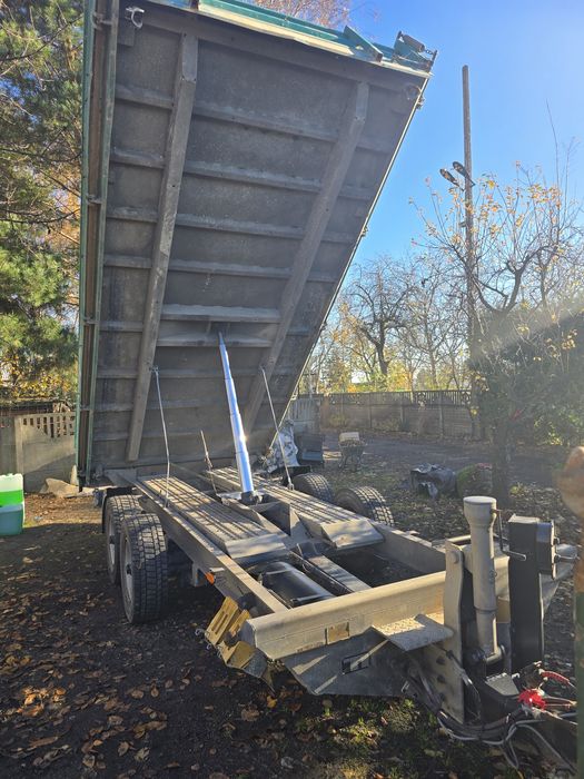 Przyczepa Moeslein laweta wywrotka tandem