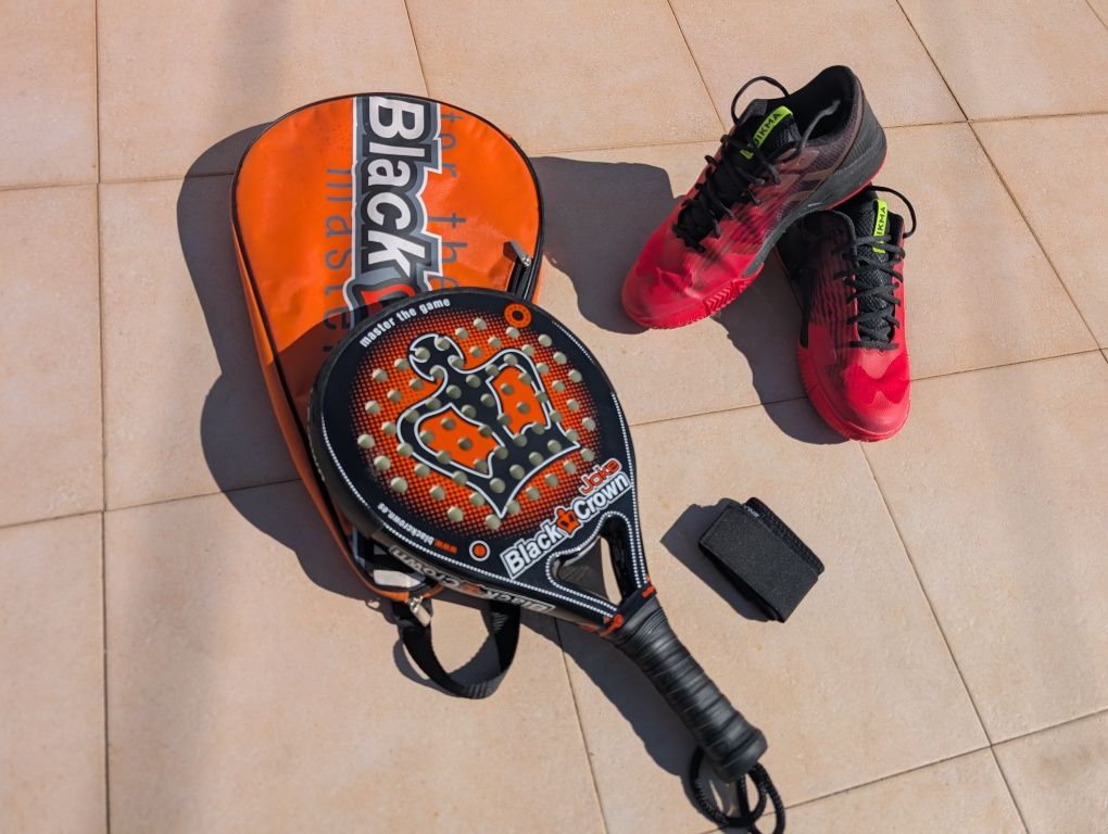 Conjunto de tênis e raquete de Padel