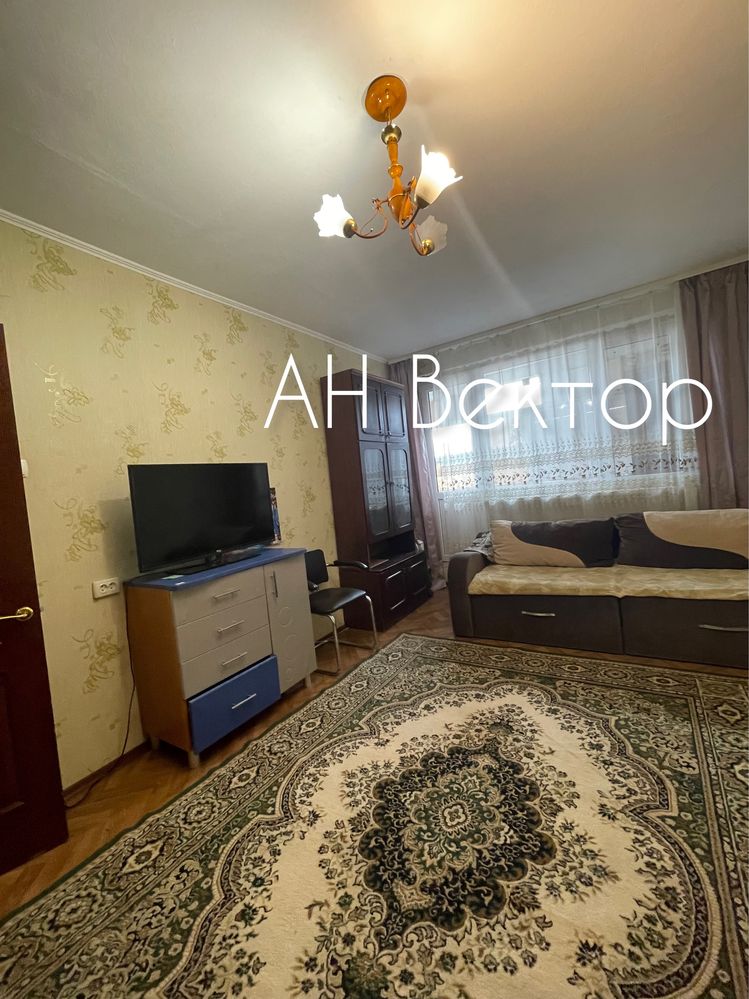 Продам 1 комнатную квартиру улучшенку Северная Салтовка-1