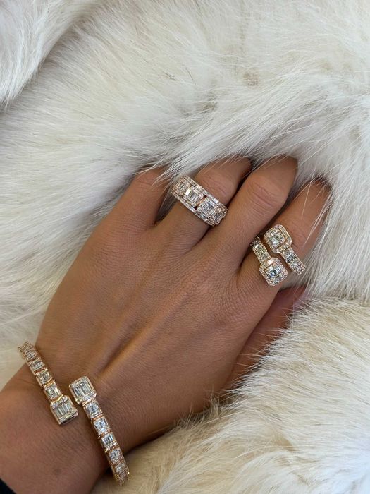 Pierścionek z diamentami naturalnymi 2.00  Ct