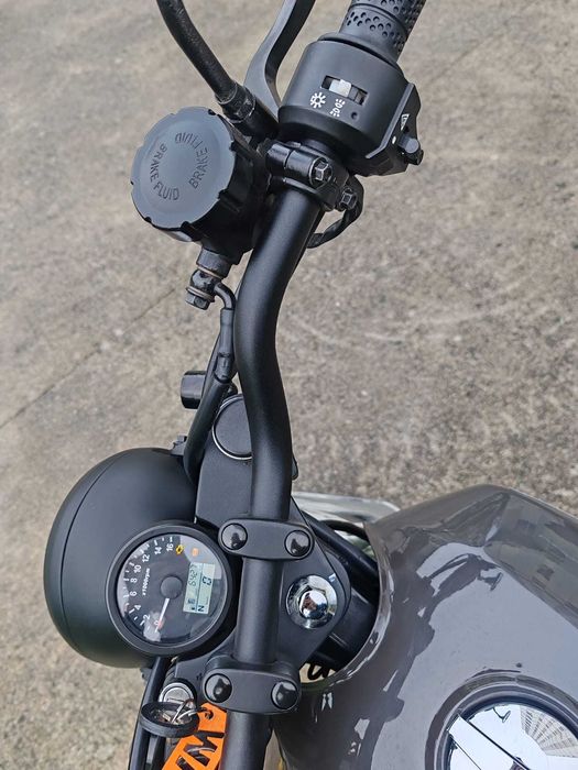 Brixton Cromwell 125