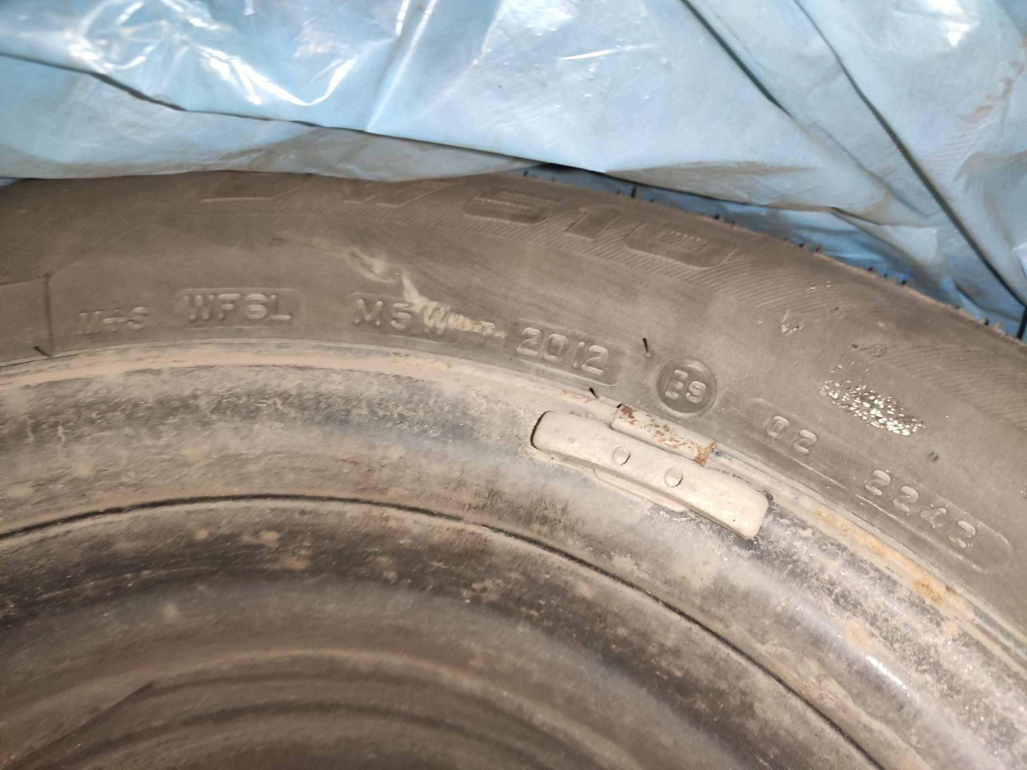 Koła felgi 4x100 otwór 56 ET 45 zimowe Dayton 185/65r14 honda, opel