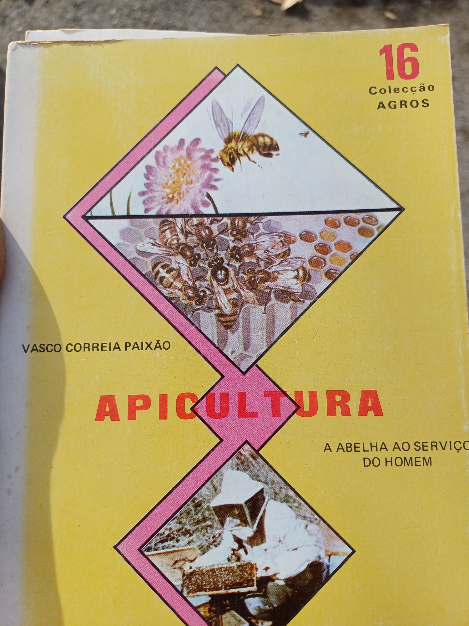Livros de apicultura