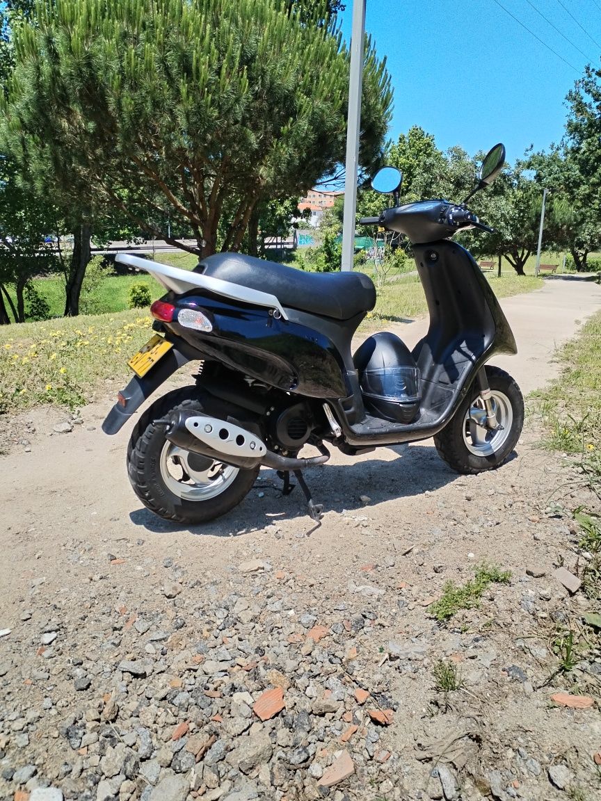 Scooter Gilera Typhoon 50