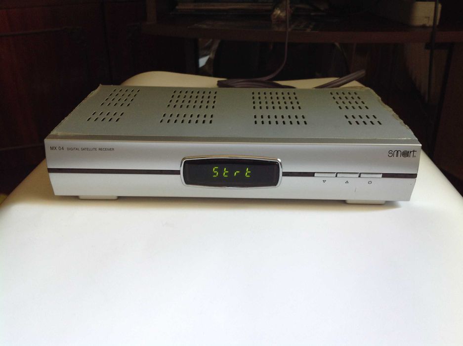 Спутниковый цифровой ресивер Smart MX 04 тюнер (без пульта)