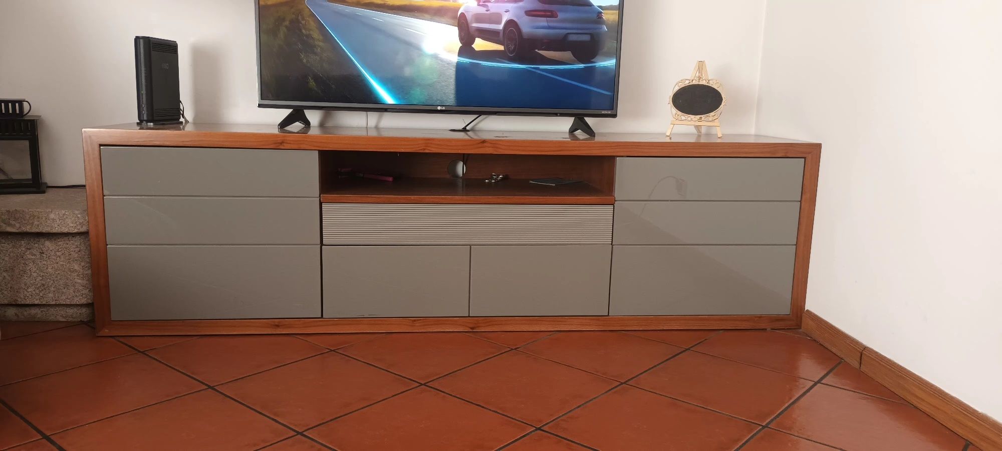 500€ sofá + movel tv