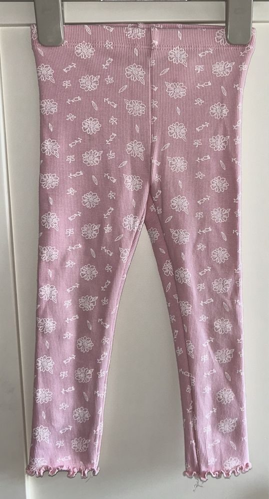 Prążkowane legginsy dziewczęce Reserved