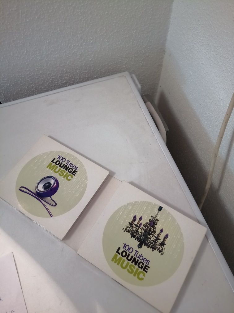 CD"s 100 Tunes Lounge Misic