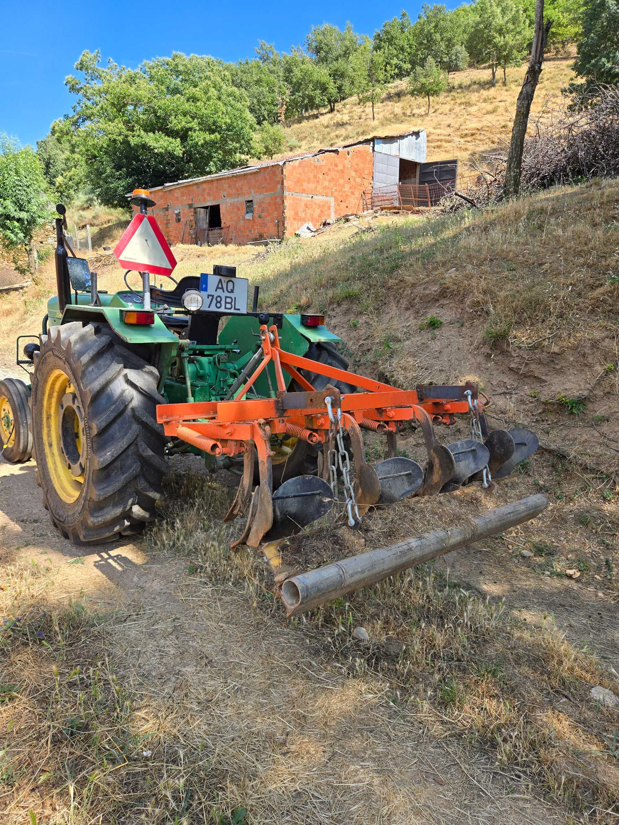 Trator John deere