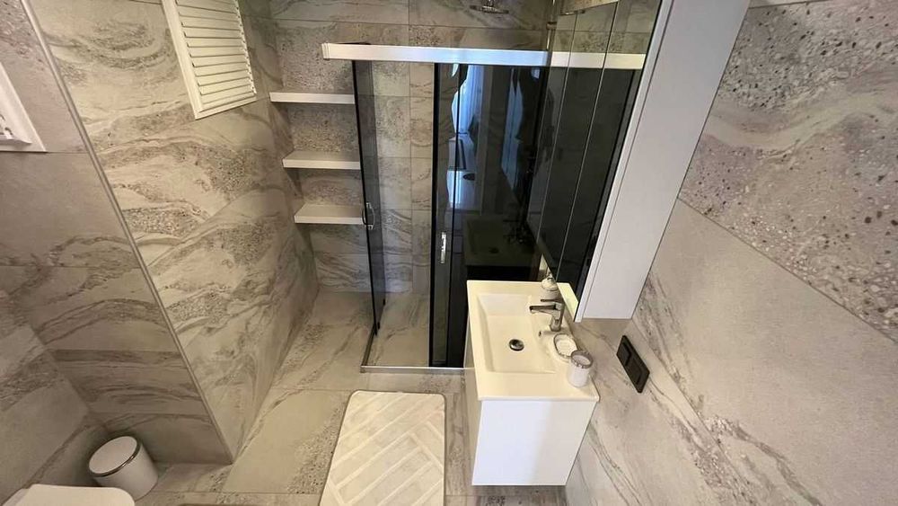 Просторная квартира 134м2 жилой комплекс 100м до моря Махмутлар Турция