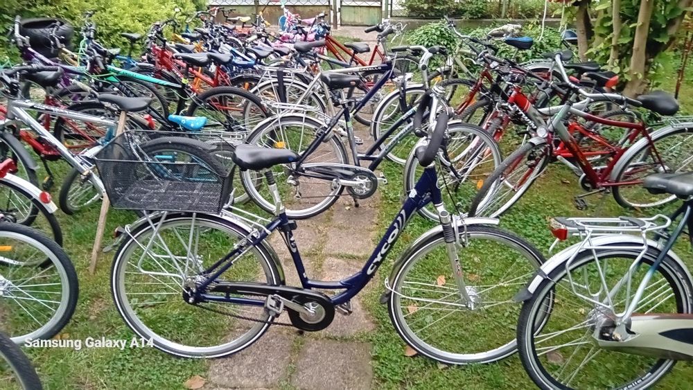 Nowy rower Alpina z dokumentami koła 28 cali .Są też inne rowery