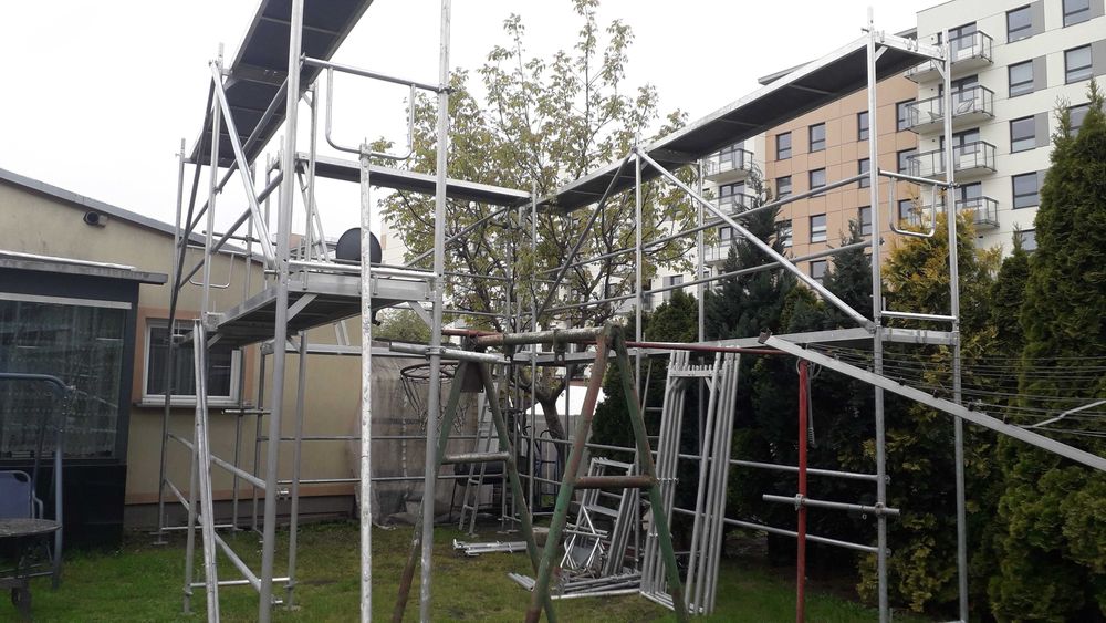Rusztowanie elewacyjne aluminiowe ok 100 m2 sprzedam jak nowe