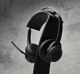 Професійна бездротова гарнітура Plantronics Voyager Focus UC B825
