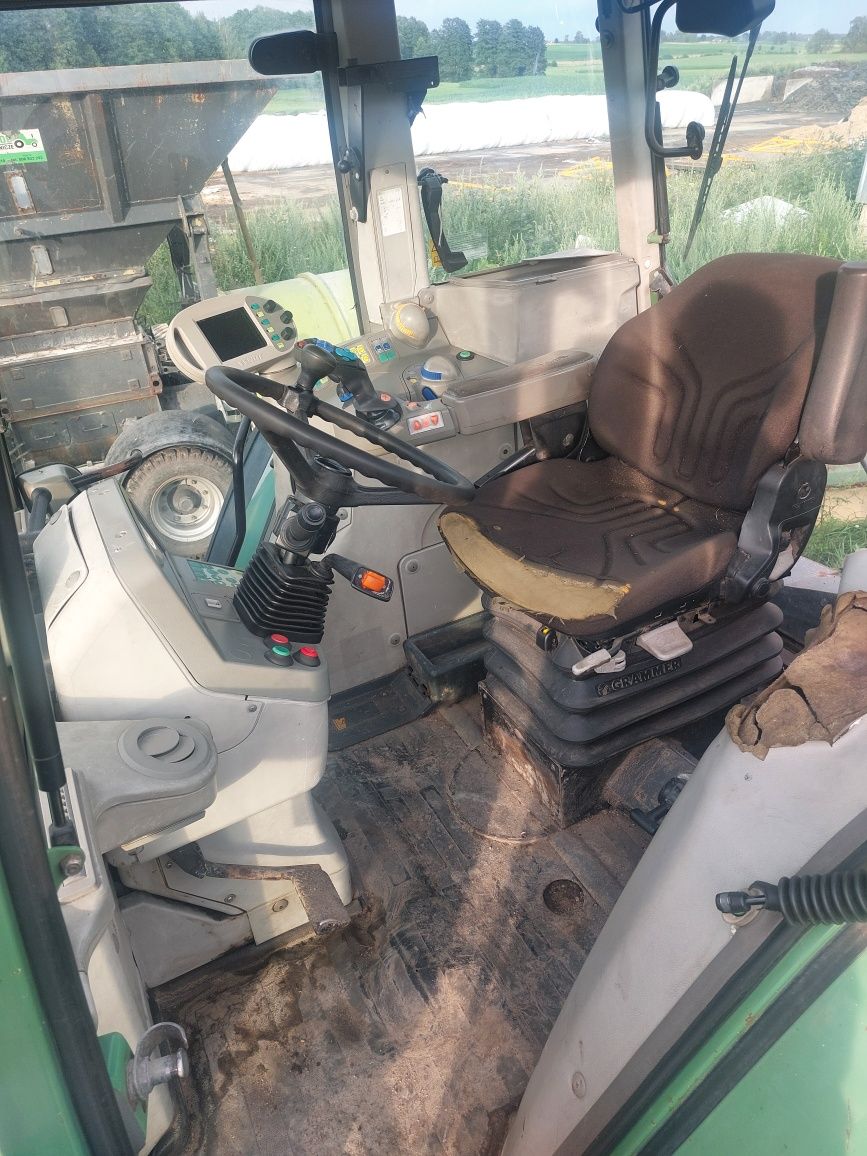 Ciągnik FENDT 916 VARIO 2002 rok