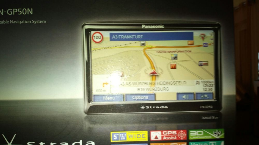 GPS Panasonic Strada pouco uso