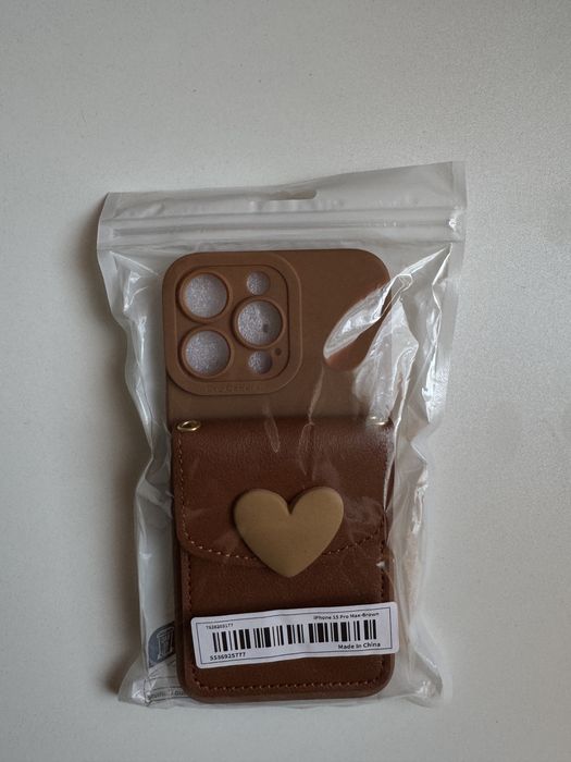 Новий чохол для iPhone 15 Pro Max