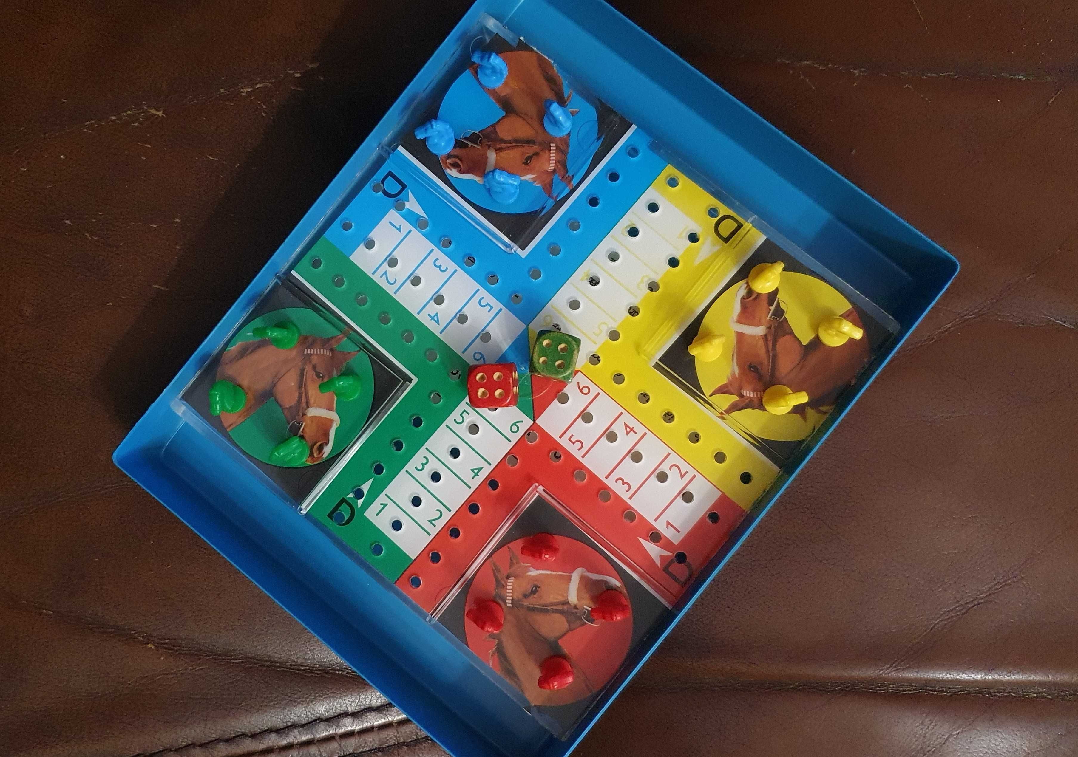 Mini Jogo dos Cavalos/Ludo/Não te Irrites, de viagem - Anos 80
