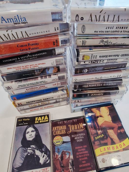 Cassetes áudio K7 de vários géneros