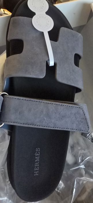 Hermes sandálias