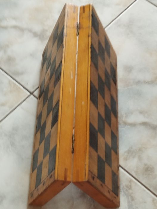 Шахматная доска.   290×290мм.