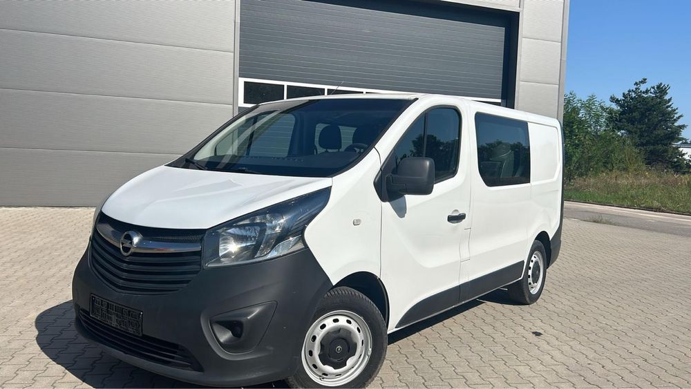 Opel Vivaro 1.6 Klima 6 osobowy 2019r