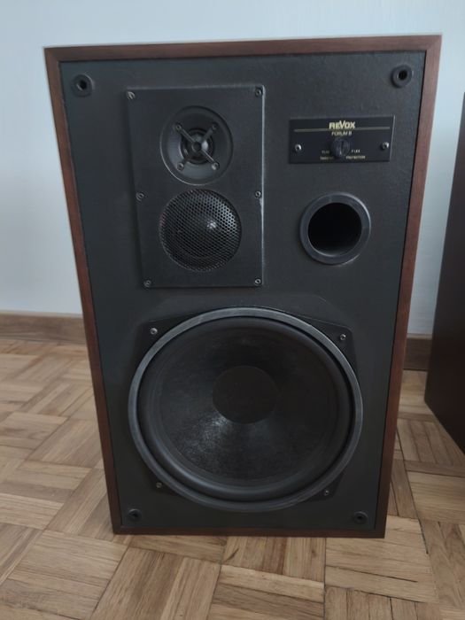 Kolumny głośnikowe głośniki REVOX FORUM B POZNAŃ