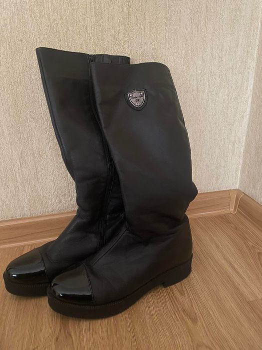 Зимові чоботи жіночі