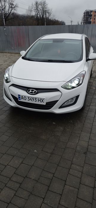 Hyundai i30 SW/МT(130к.с) 2012рік 1.6 бензин