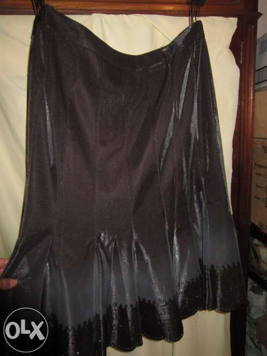 Saia de senhora preta tamanho xl