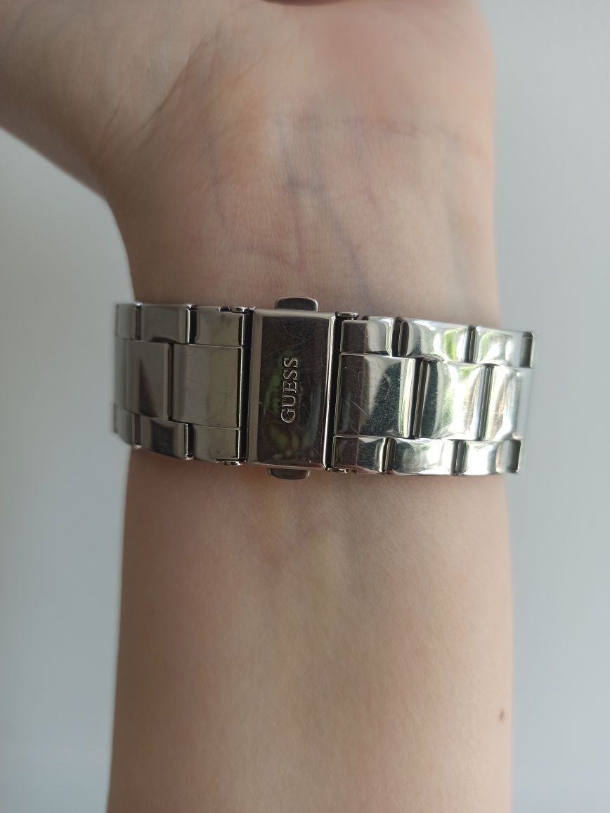 Zegarek Guess W1082L1 G Twist  Srebrny
