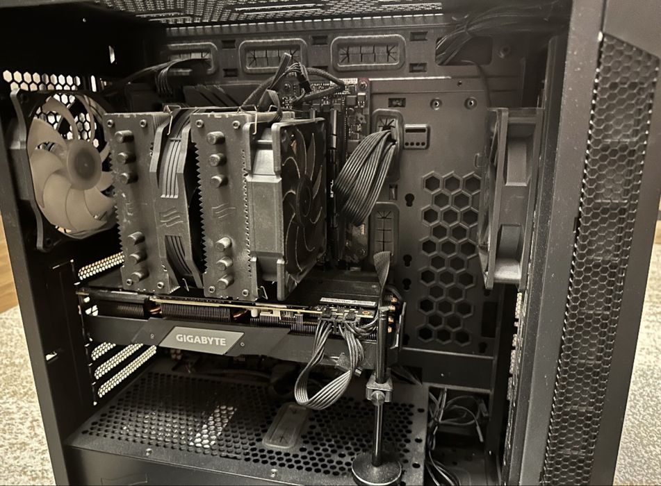 Rtx 2080 super Ryzen 7 5800x komputer gamingowy