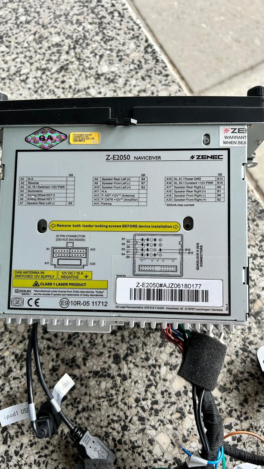 Stacja multimedialną Vw Zenec Z-E2050
