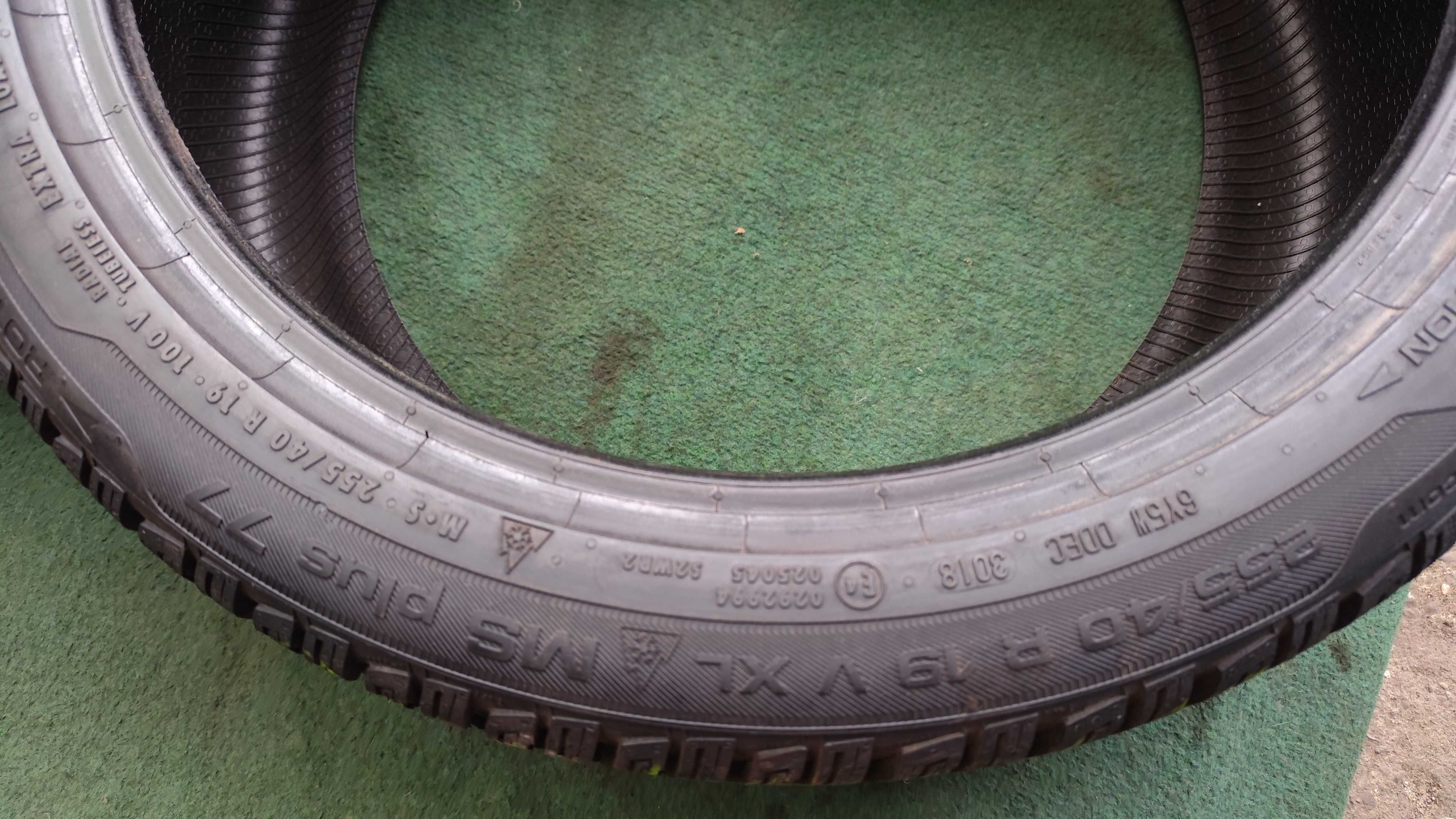 Opony UNIROYAL 255/40R19 V XL MS Plus 77 100V  4-szt