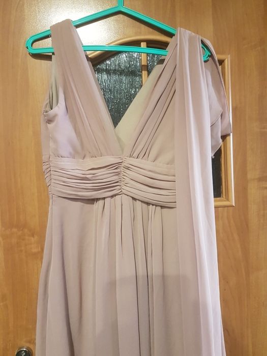 Suknia długa na wesele czy studniowke