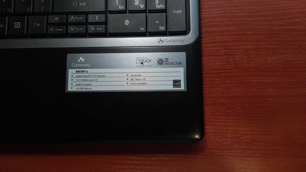 Gatewey NV570p11U Ноутбук в отличнейшем состоянии, батарея 2.5 часа