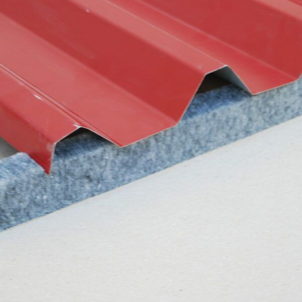 Ущільнювач профнастилу, металочерепиці; карнизу/конька, 1 метр