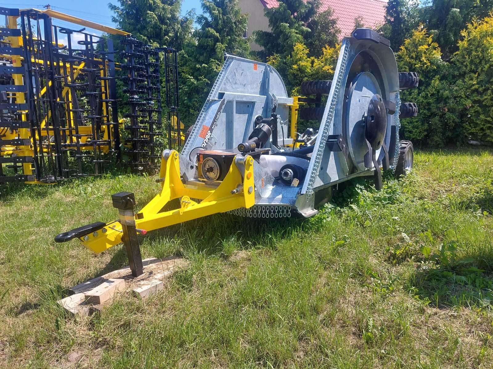 Mulczer MZ6000 Mulcher Bednar rozdrabniacz resztek po żniwnych