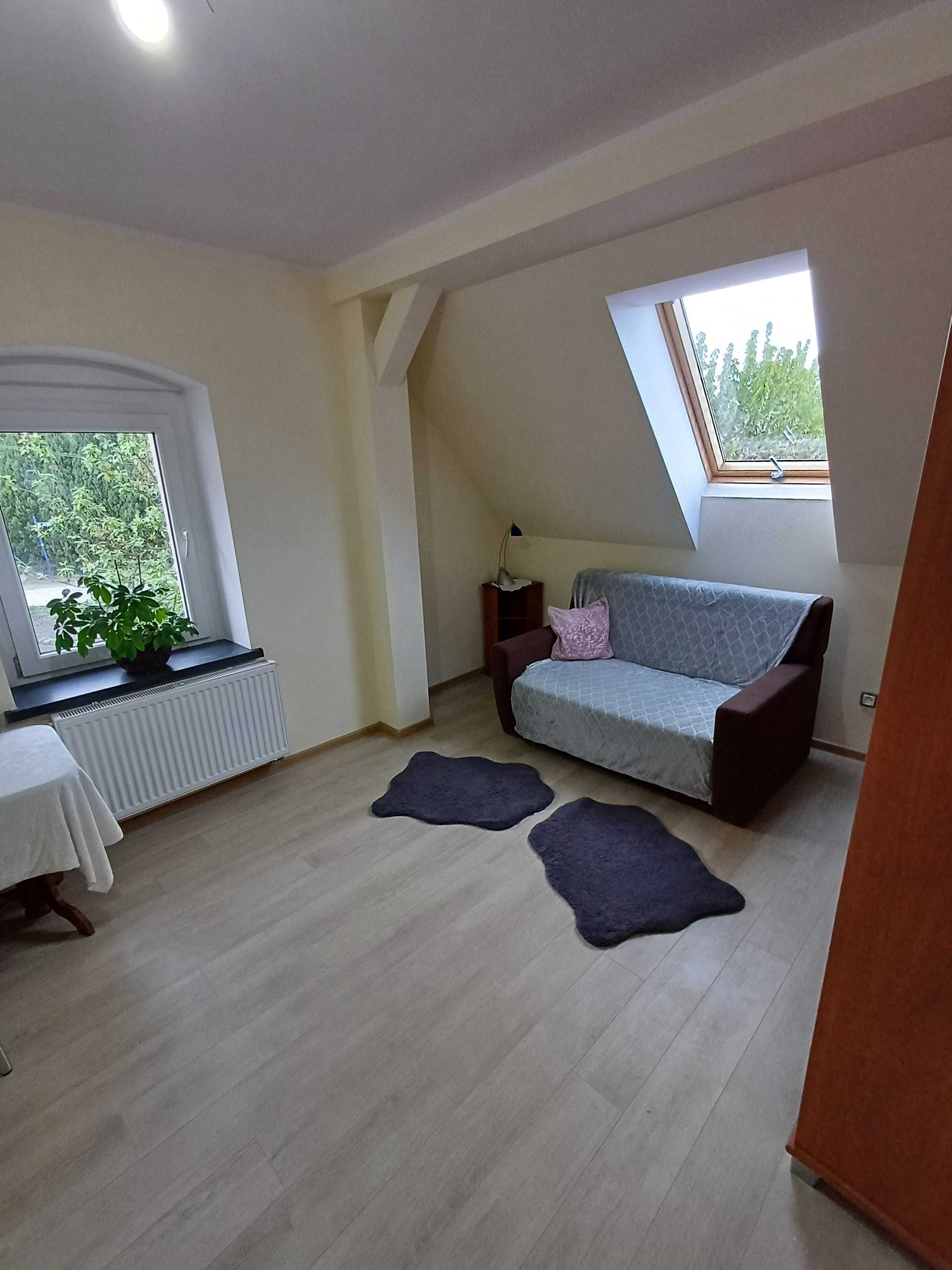 Mieszkanie 2 pokoje +salon z kuchnią 55m2