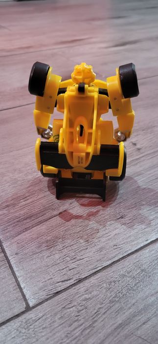 Transformers bumblebee żółty duży rozkładany