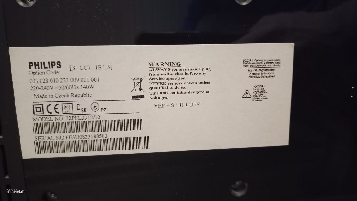 Продам телевизор philips 32 диагональ, рекомендую смотреть описание