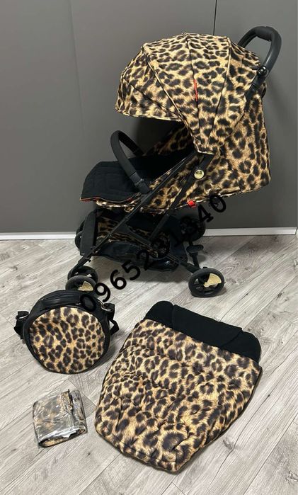 Леопардова коляска 6,8кг Cosatto woosh roar тренд